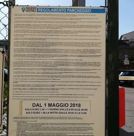 Blu Klein Foligno